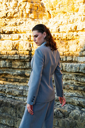 Kadın Gri Asimetrik Kruvaze Blazer