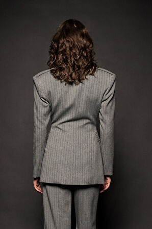 Kadın Gri Körüklü Cepli Apoletli Blazer