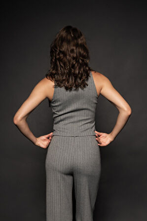 Kadın Gri Geniş Yaka Yelek