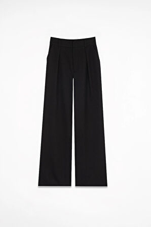 Kadın Siyah Bol Paça Pileli Pantolon