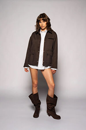 Kadın Koyu Kahve Kadife Yaka Fleto Cepli Gabardin Ceket