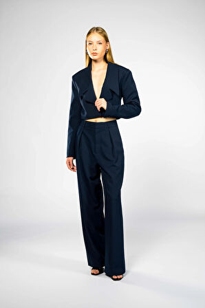 Kadın Lacivert Geniş Yaka Crop Blazer