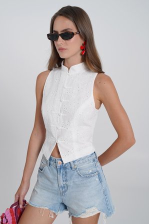 Kadın Beyaz Fisto İşlemeli Slim Fit Yelek