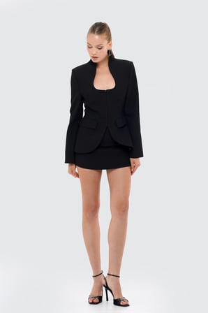 Kadın Siyah Dik Yakalı Fit Blazer