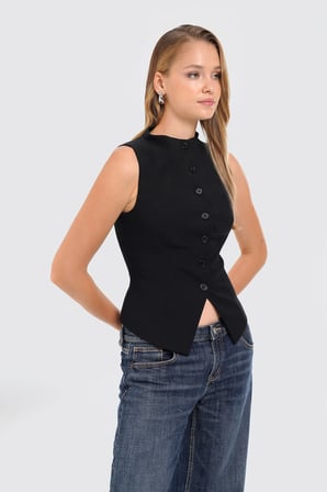 Kadın Siyah Dik Yaka Düğmeli Fit Yelek
