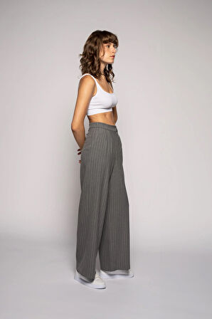 Kadın Gri Çift Pileli Pantolon