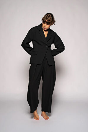 Kadın Siyah Bele Oturan Blazer