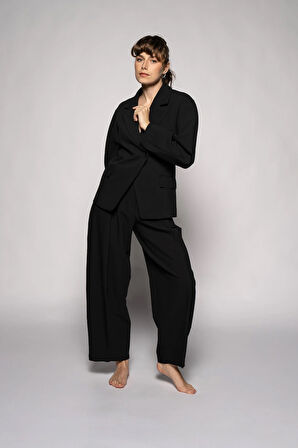 Kadın Siyah Bele Oturan Blazer