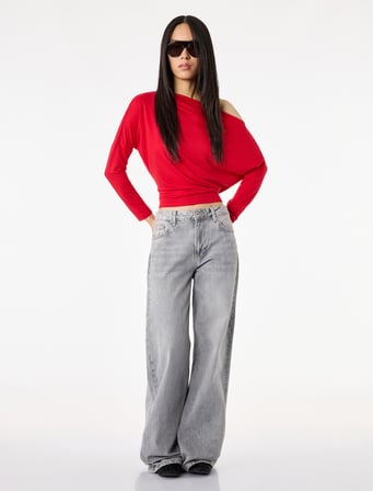 Slim Fit Kayık Yaka Uzun Kollu Tişört