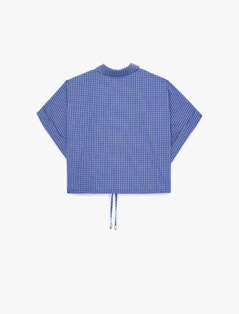 pamuklu düğmeli beli bağlama detaylı kısa kollu oversize kareli crop gömlek