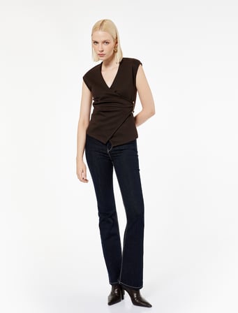 Slim Fit Metal Aksesuarlı V Yaka Kruvaze Yelek