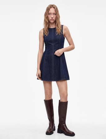 Pamuklu Bisiklet Yaka Dikiş Detaylı Volanlı Kolsuz Mini Denim Elbise