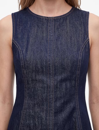 Pamuklu Bisiklet Yaka Dikiş Detaylı Volanlı Kolsuz Mini Denim Elbise