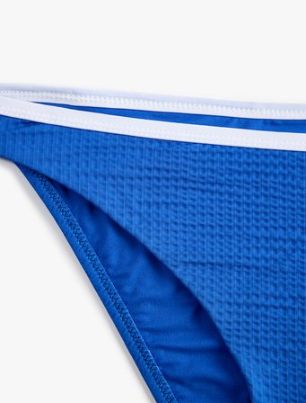 Koton X Sibil Çetinkaya - Renk Kontrastlı Dokulu Kobalt Mavi Bikini Altı