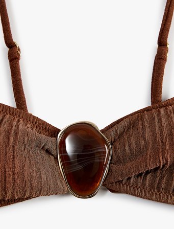 Çıkarılabilir Askılı Aksesuar Detaylı Dokulu Straplez Bikini Üstü