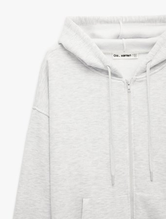 Uzun Kollu Şardonlu Cepli Rahat Kalıp Fermuarlı Kapüşonlu Sweatshirt