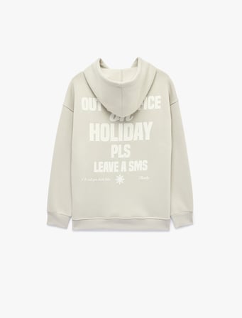 Rahat Kalıp Şardonlu Kapüşonlu Uzun Kollu Arkası Baskılı Sweatshirt