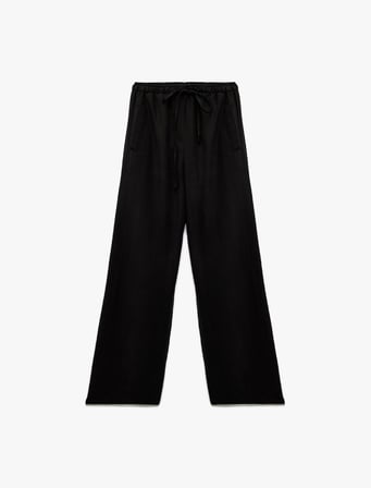 Beli Bağcıklı Cep Detaylı Geniş Paça Pantolon