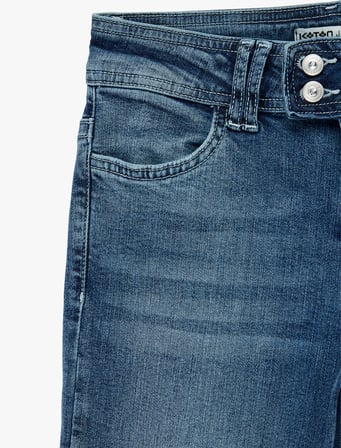 Pamuklu Düşük Bel İspanyol Paça Kelebek Nakışlı Denim Pantolon - Flare Jeans