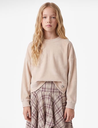 Kalp Detaylı Bisiklet Yaka Uzun Kollu Kadife Sweatshirt