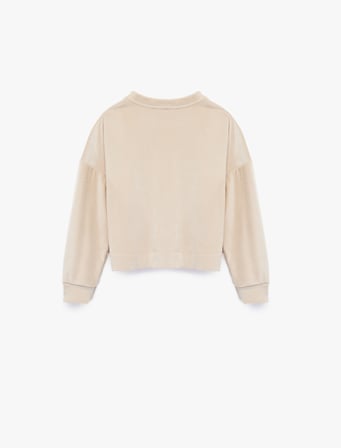 Kalp Detaylı Bisiklet Yaka Uzun Kollu Kadife Sweatshirt