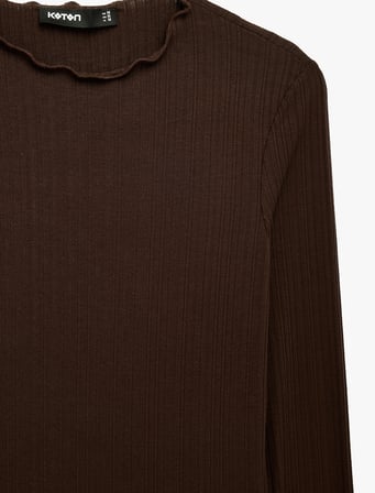 Kaşkorse Viskon Kumaş Slim Fit Uzun Kollu Fırfırlı Bisiklet Yaka Tişört