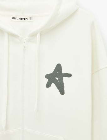 Şardonlu Rahat Kalıp Kanguru Cepli Kapüşonlu Fermuarlı Arkası Baskılı Sweatshirt