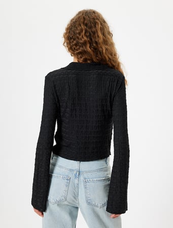 Bürümcük Kumaş Slim Fit Klasik Yaka Düğmeli Uzun İspanyol Kollu Tişört
