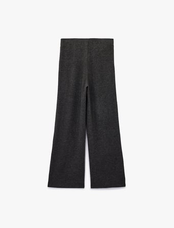 Yırtmaç Detaylı Pileli Yüksek Bel Slim Fit Bol Paça Pantolon