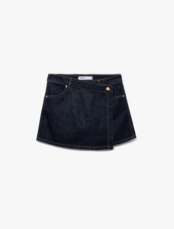 Pamuklu Normal Bel Asimetrik Kesim Düğmeli Denim Şort Etek