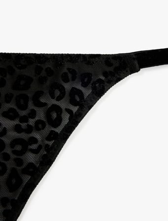 Leopar Desenli Tül String Külot