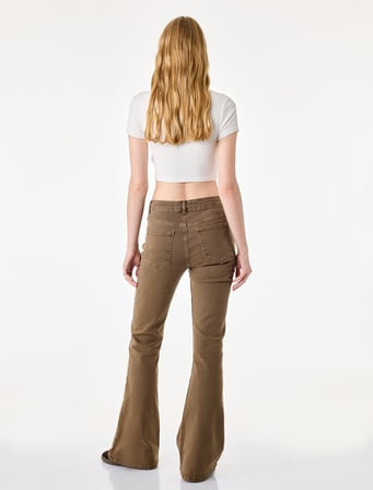 Pamuklu Dar Kesim Yüksek Bel Cepli Düğmeli İspanyol Paça Pantolon - Flare Jeans