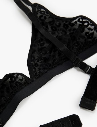 Rahat Kalıp Leopar Dokulu Tül Üçgen Bralet Sütyen
