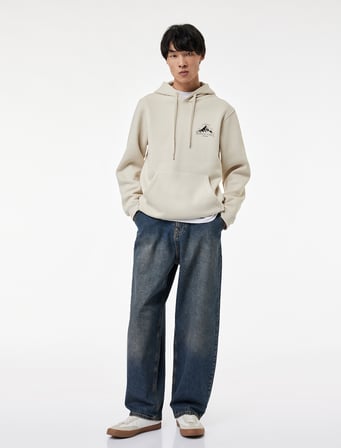 Üç İplik Şardonlu Baskılı Kanguru Cepli Kapşonlu Sweatshirt