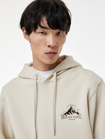 Üç İplik Şardonlu Baskılı Kanguru Cepli Kapşonlu Sweatshirt