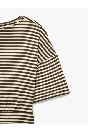 Koton Kadın T-Shirt 6SAL10808IK