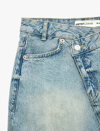 Pamuklu Cepli Düğmeli Asimetrik Mini Denim Etek