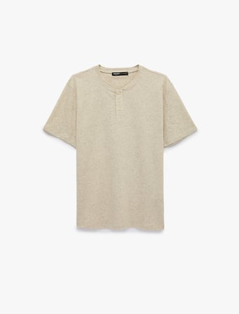 Keten Karışımlı Regular Fit Düğmeli Henley Yaka Kısa Kollu Tişört