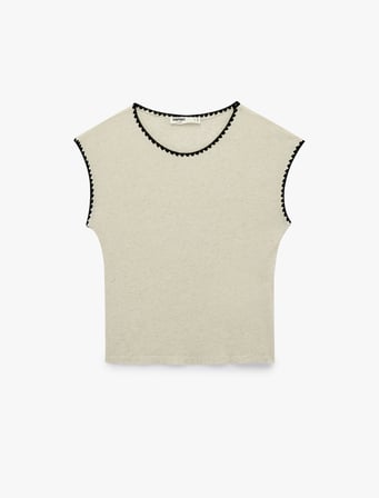 Keten Karışımlı Slim Fit Nakış Detaylı Bisiklet Yaka Kolsuz Tişört