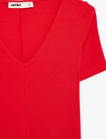 Pamuklu Slim Fit Kısa Kollu V Yaka Tişört