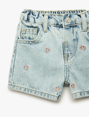Fiyonk İşlemeli Cepli Pamuklu Denim Şort