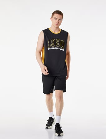 Regular Fit Kolsuz Bisiklet Yaka Baskılı Spor Atlet