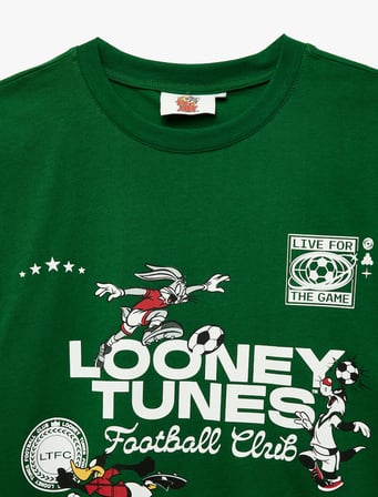 Looney Tunes Lisanslı Futbol Temalı Baskılı Bisiklet Yaka Kısa Kollu Tişört