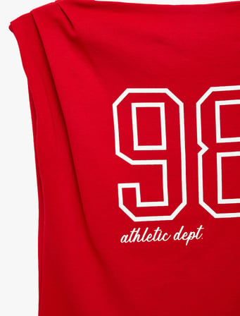 Pamuklu Omzu Açık Asimetrik Kısa Kollu Slim Fit Baskılı Tişört