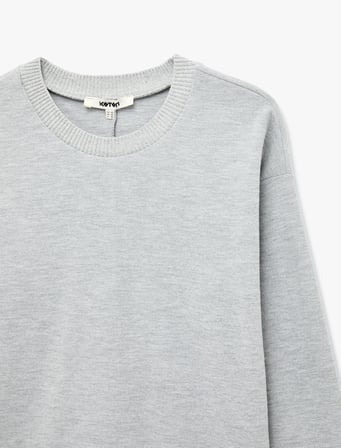 Regular Fit Uzun Kollu Bisiklet Yaka Basic Sweatshirt