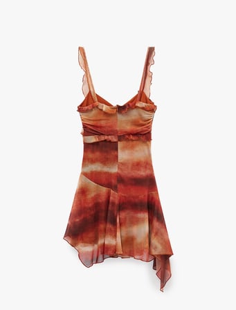 Slim Fit Asimetrik Kesim Batik Desenli Fırfırlı Askılı Tül Mini Elbise