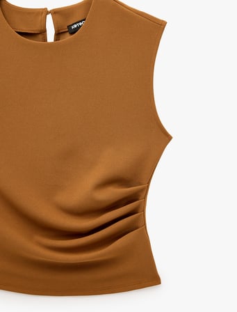Krep Scuba Slim Fit Drape Detaylı Kolsuz Bisiklet Yaka Bluz