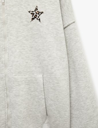 Şardonlu Uzun Kollu Kanguru Cepli Nakışlı Fermuarlı Kapüşonlu Sweatshirt