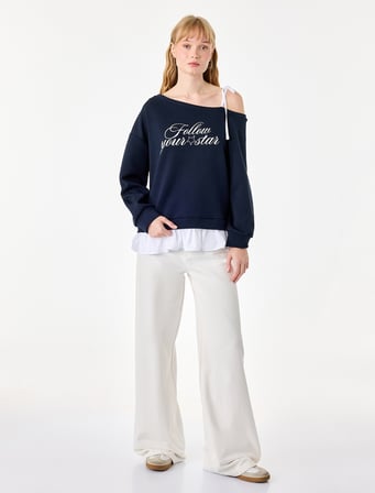 Pamuklu Asimetrik Yaka Tek Askılı Baskılı Uzun Kollu Sweatshirt