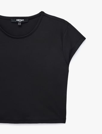Slim Fit Kısa Kollu Bisiklet Yaka Crop Spor Tişört